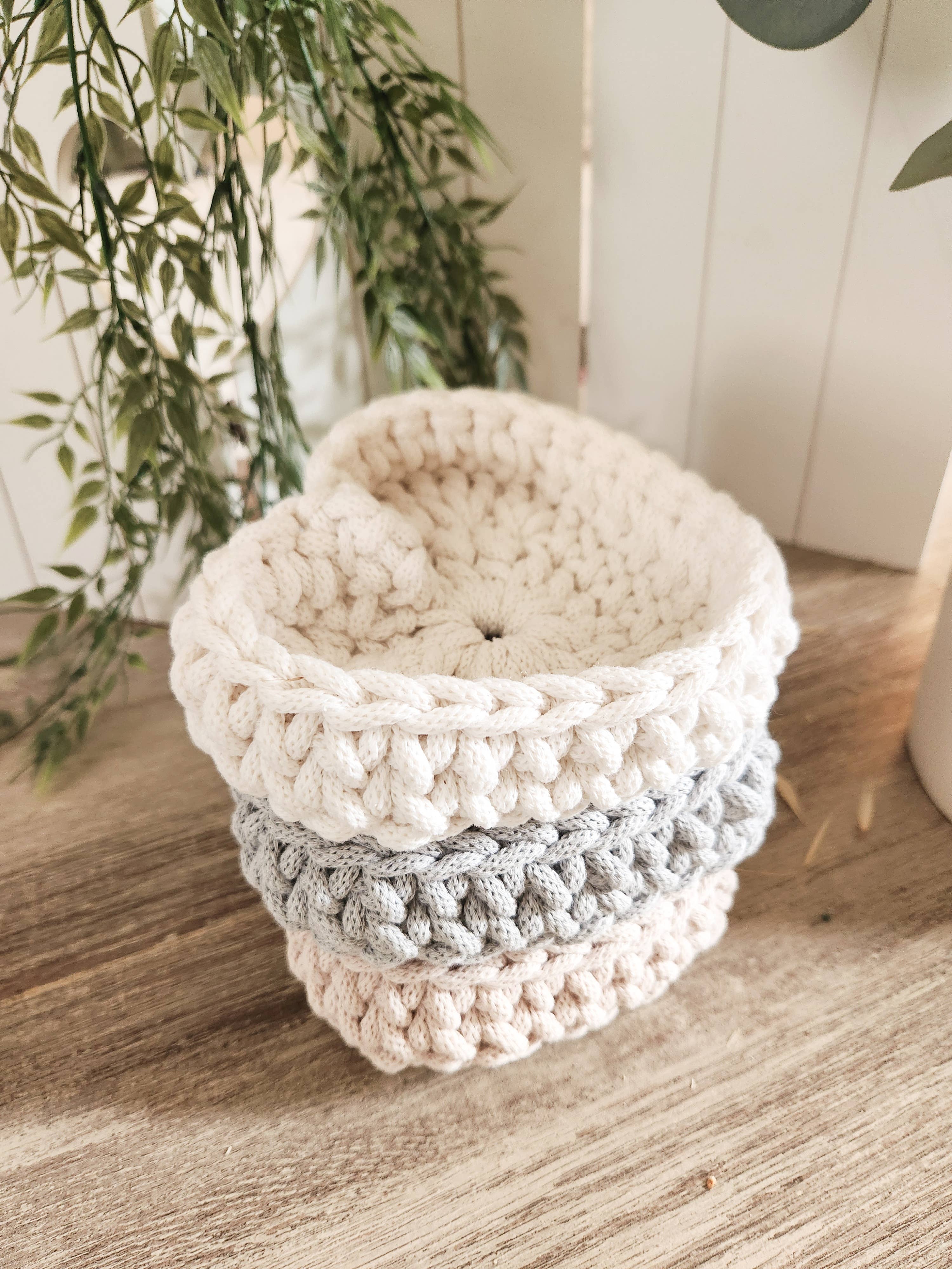 Naturalmarjory – wholesale Basket – Heart basket, heart hook, heart jewelry basket 3