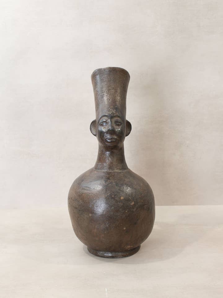 Mangbetu figurativt lerkar 02 for engroshandel hos Botanical Boys