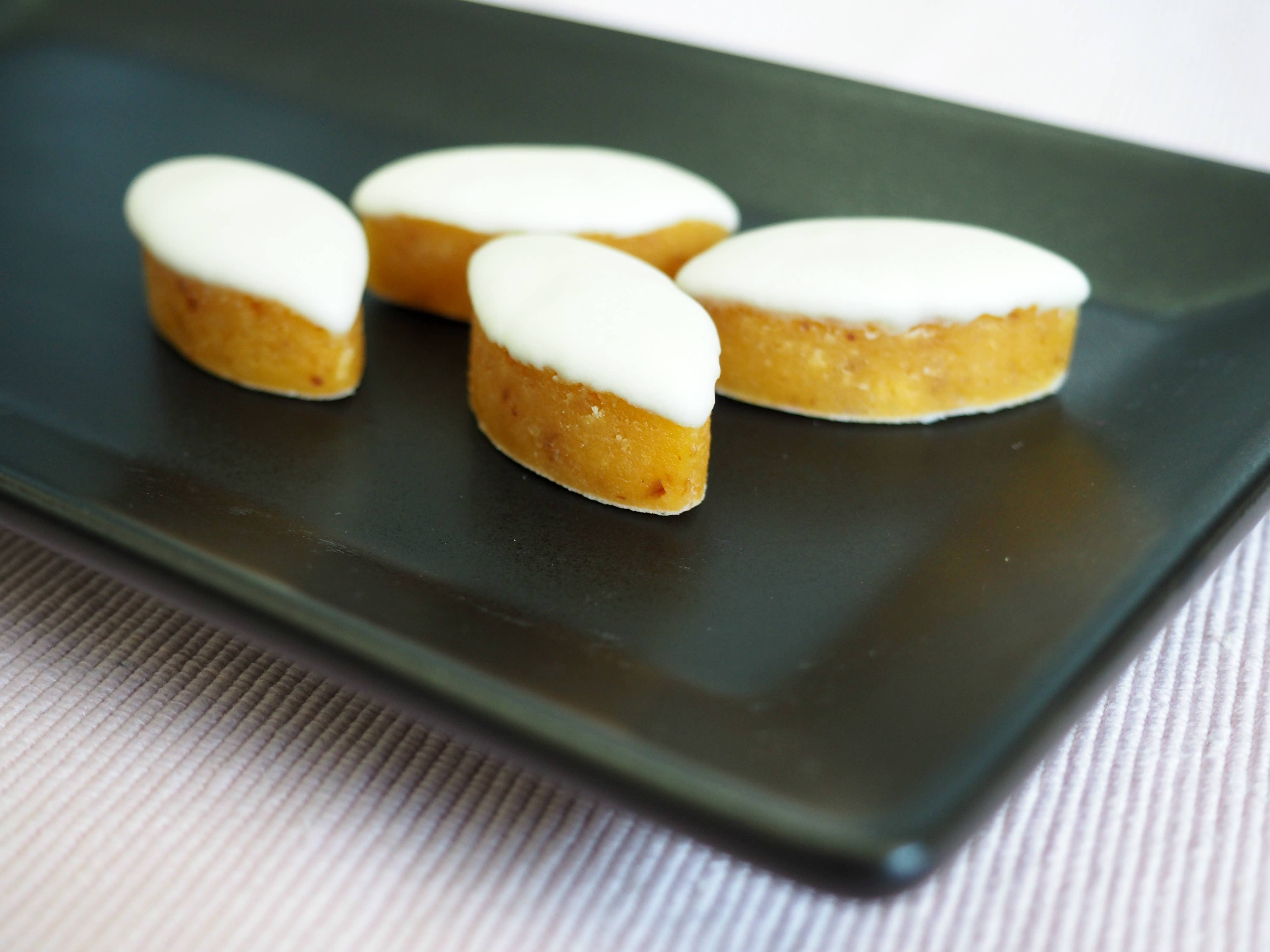 La confiserie d'antan 100%bio - Wholesale Biscuit - Traditional calisson from Aix-en-Provence - 100 gr - organic1