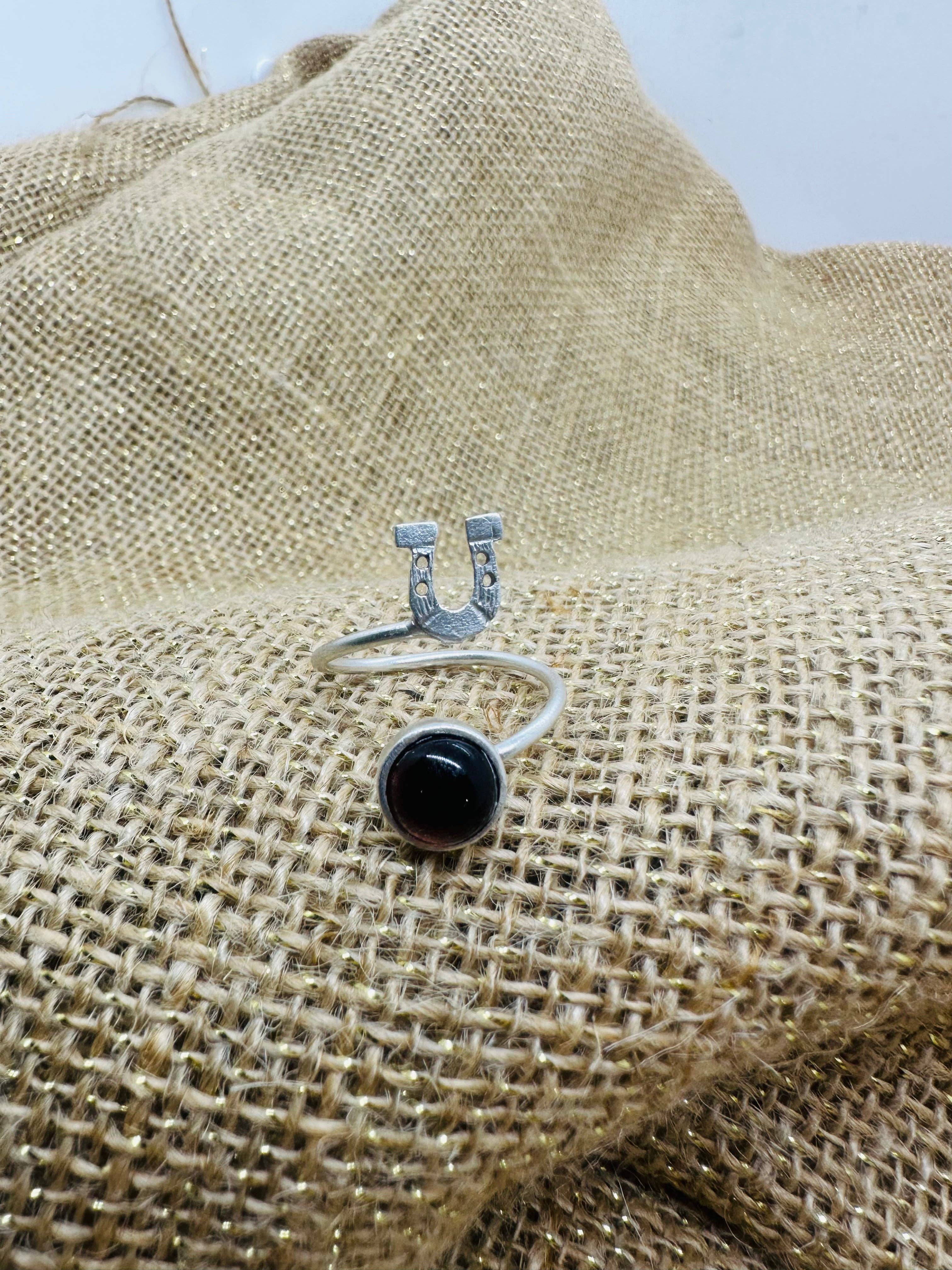 Ally Glass Studio – wholesale Cocktail/statement ring – Horse Shoe Adjustable ring1