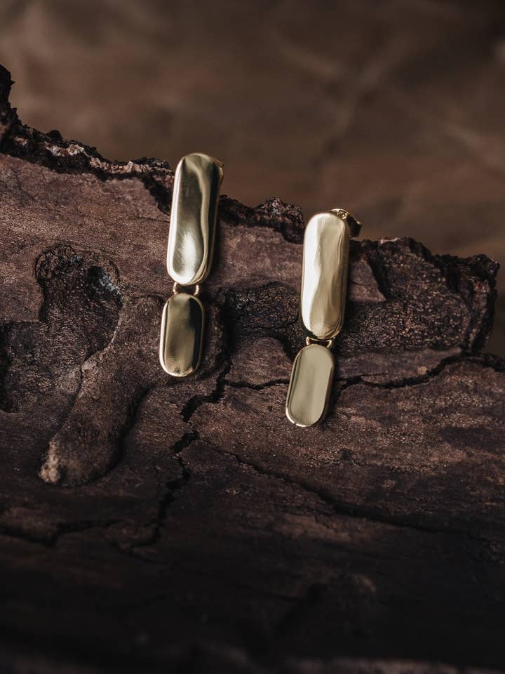 Sculpted Sway Drops. Evelyn for wholesale by O'Milo