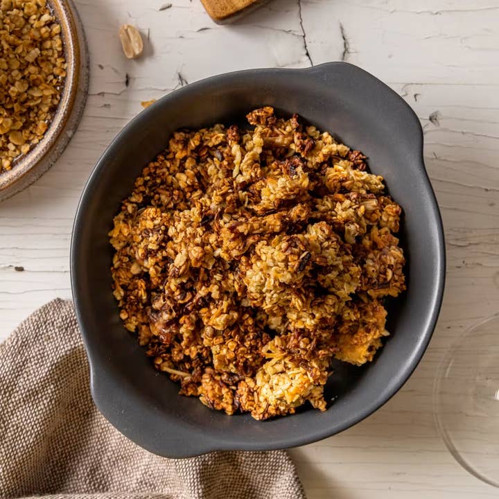 La Frenchy De Chantilly - Wholesale Granola - Organic Salty Granola - La Frenchy makes it all a cheese1