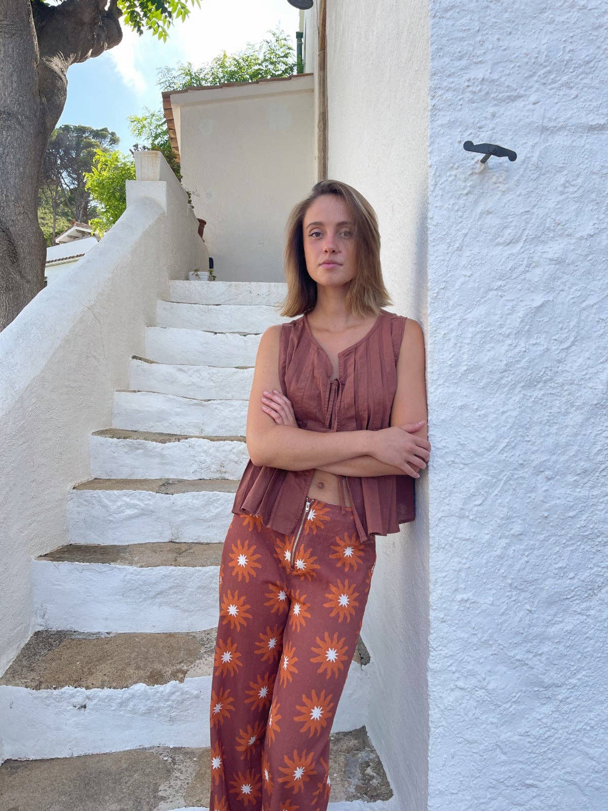 MindTraveler - Wholesale Blouse - Women's - Brown Linen Gigi Top5