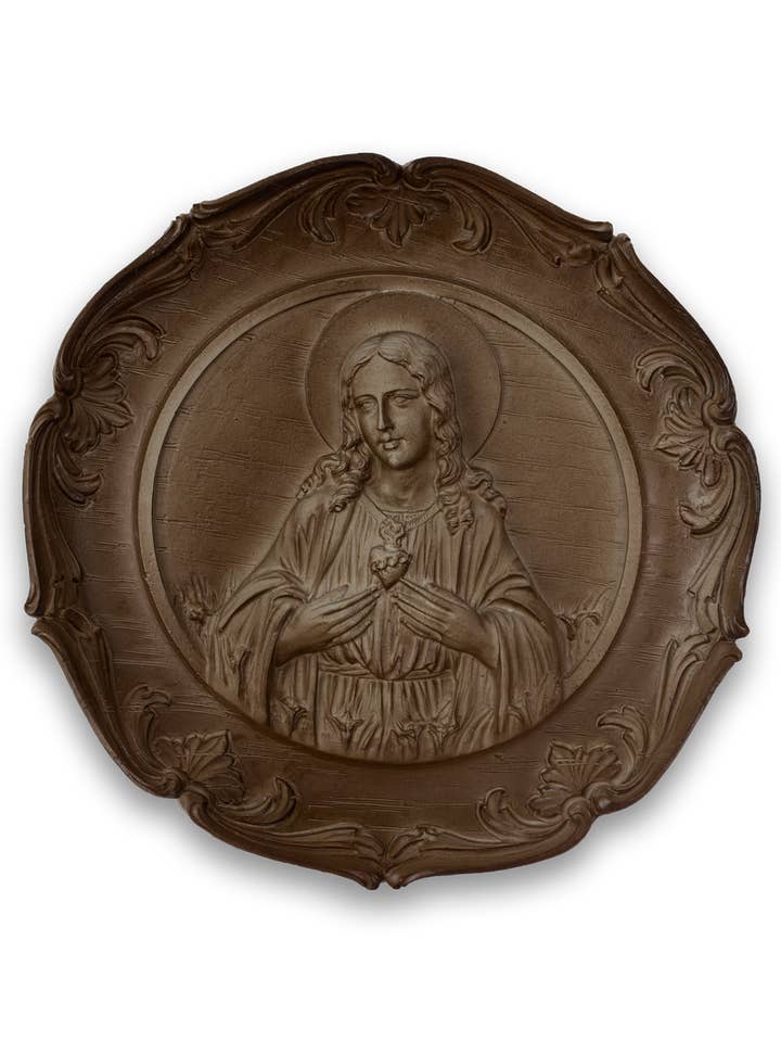 Immaculate Heart of Mary Wood Grain Scrollwork Plate for wholesale by Village Gift Importers