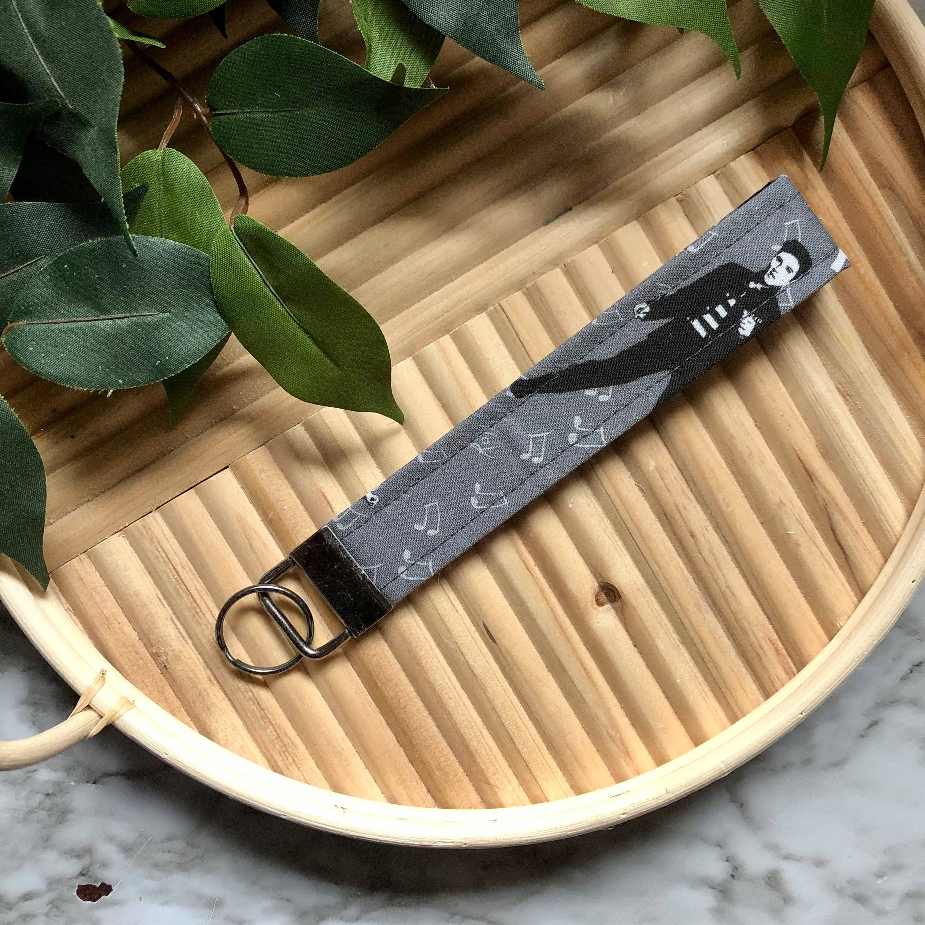 MDStickerShop - Wholesale Keychain – Unisex - Elvis Presley Print Fabric Wristlet Keychain, Key Fob