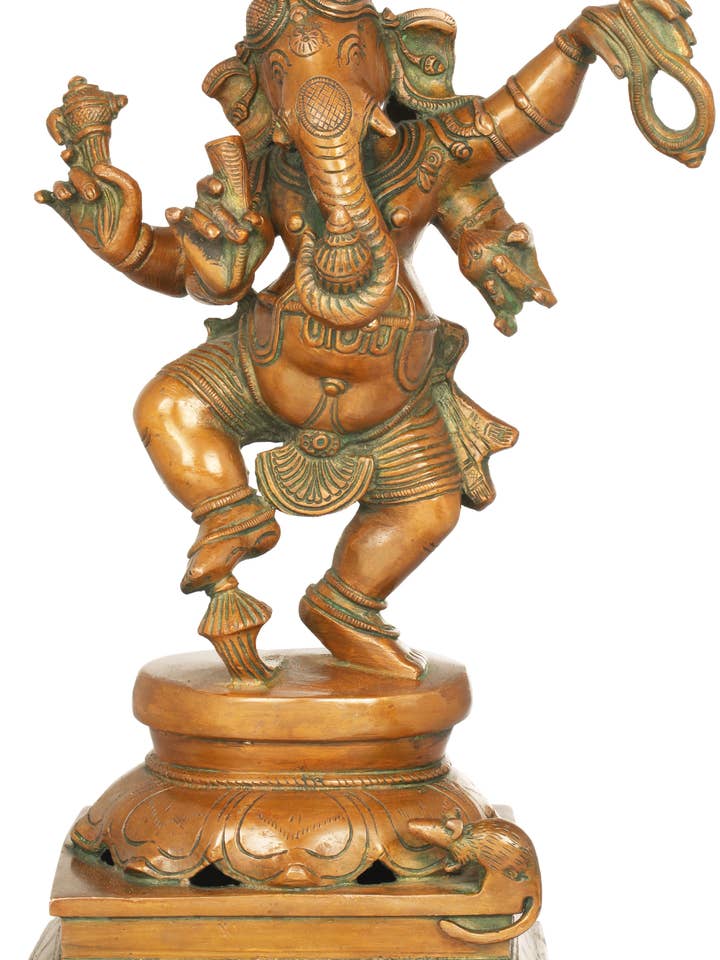 Hommage à Ganesha la danseuse | Sculpture en laiton pour la vente par Exotic India Art