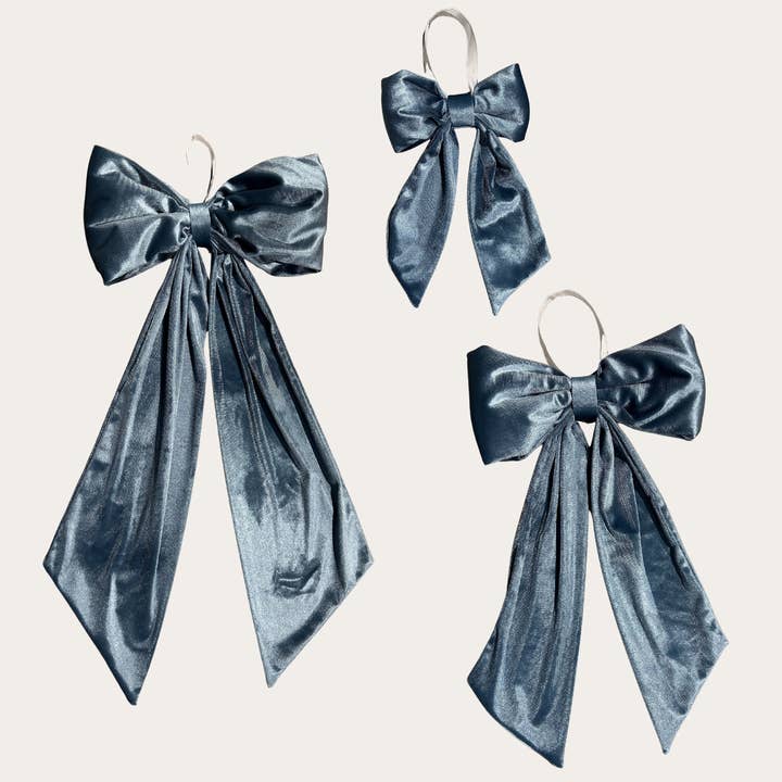 Luxe B Co - Wholesale Christmas Decoration - Dusty Blue Velvet Holiday Bows4