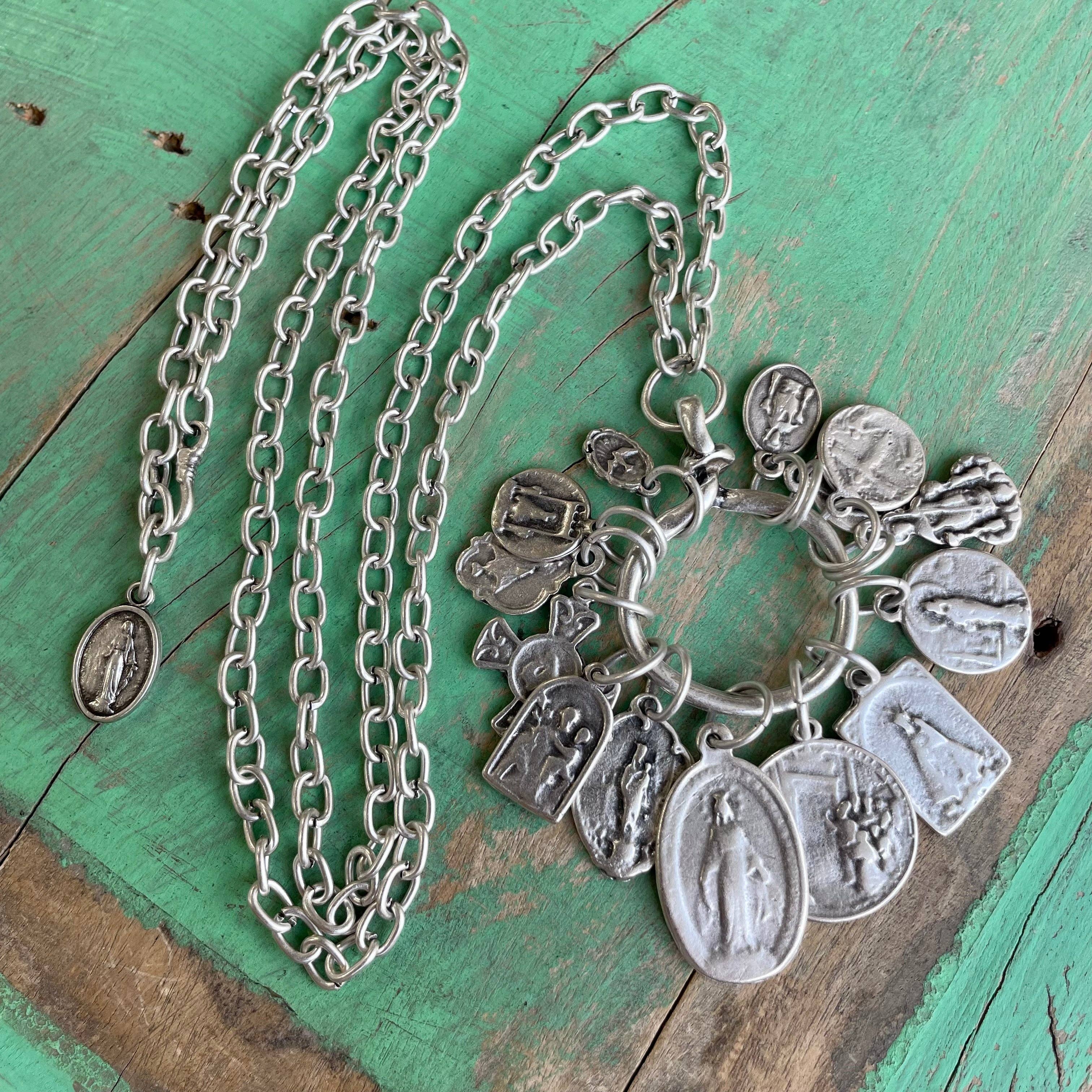 Love and Honor Jesus LLC - Wholesale Halskettinghanger - Ketting met heiligenbedels11