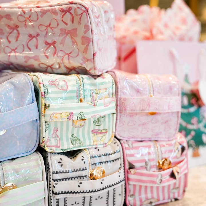 KENZKUSTOMZ - Wholesale Toiletry Bag - Women's - Clear Coat Toiletry Dopp Kit2