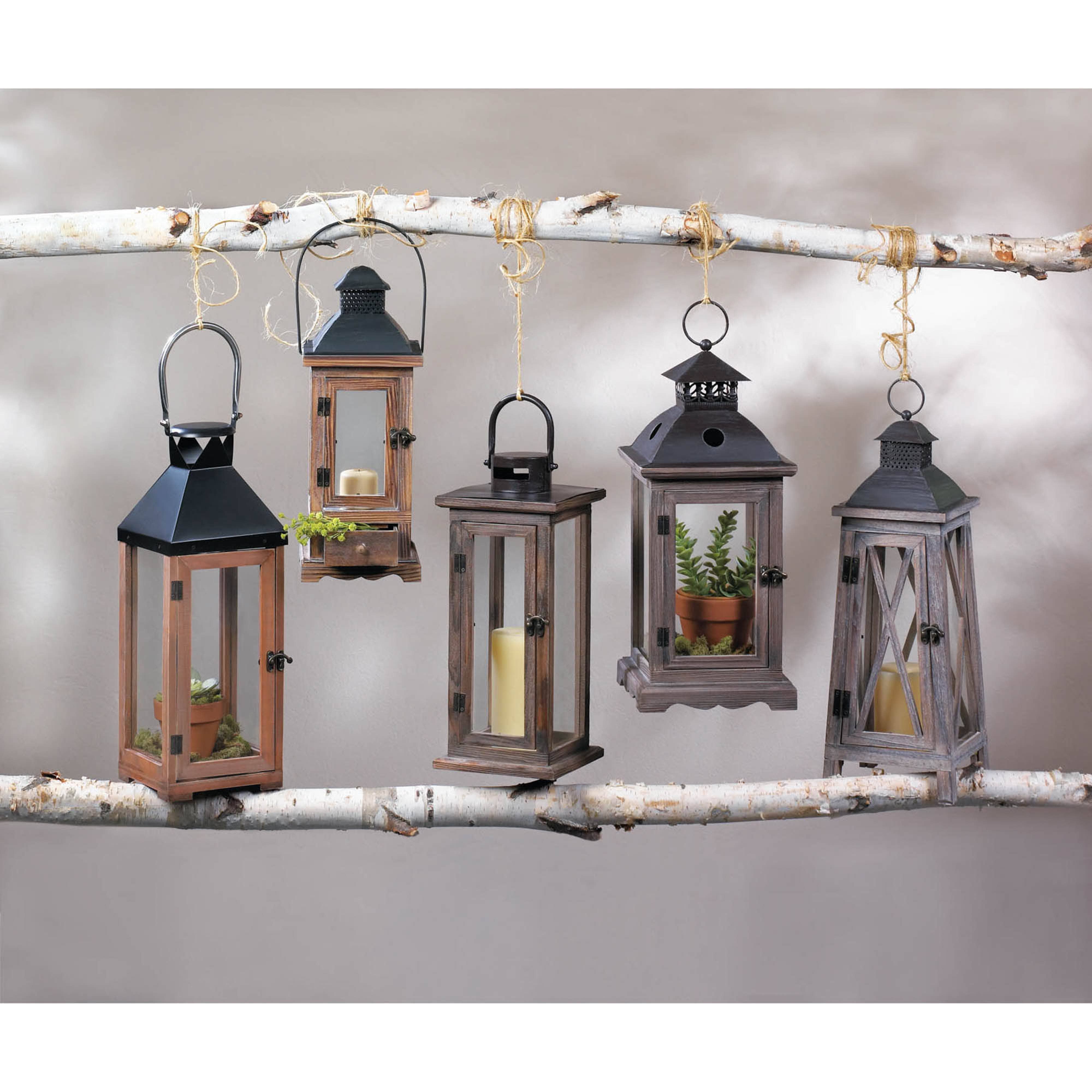 Zingz Home - Wholesale Lantern - Lodge Wooden Lantern2