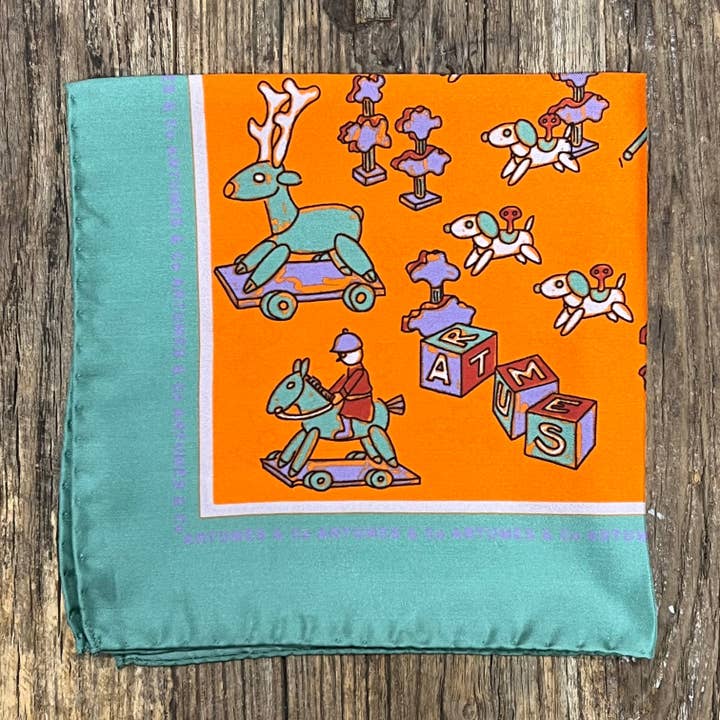 Artumès & Co - Wholesale Pocket Square - Men's - Soidatour madder playground pouch - mandarin sage1