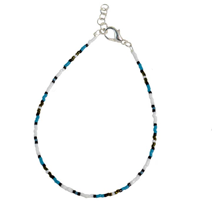 Joyería de pie azul y blanco con cuentas de tobillera delgada para venta al por mayor de Megan Petersen Jewelry