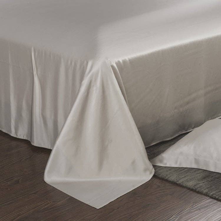 Moonberry Silk - Wholesale Bedding Set - 100% Silk 2-in-1 Fitted & Flat Sheet and Silk Pillowcases Set8