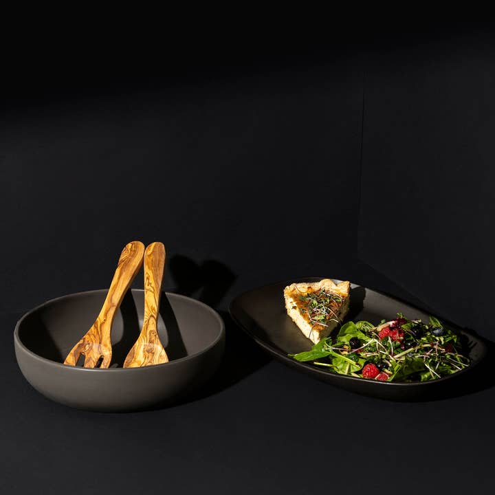 GHARYAN Stoneware & More - Wholesale Serving Plate - Serving Platter, Bowl & Olive Wood Set