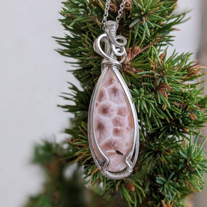 Le Tourbillon Minéral - Wholesale Individual Charm/Pendant - Thomsonite And Sterling Silver Pendant5