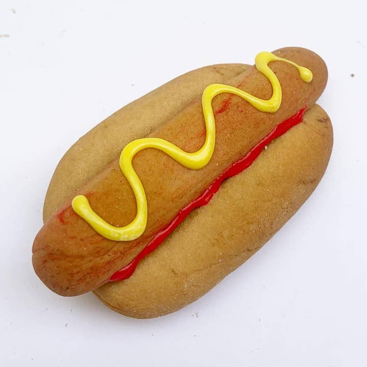 Bones & Whiskers - Wholesale Pet treats – Dog - Hot Dog biscuit0