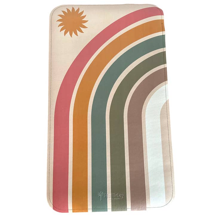 Holliday and Home ~ 100 % CUIR VEGAN - MATELAS À LANGER POUR BÉBÉ - ARC-EN-CIEL/BEIGE pour la vente par Holliday and Home