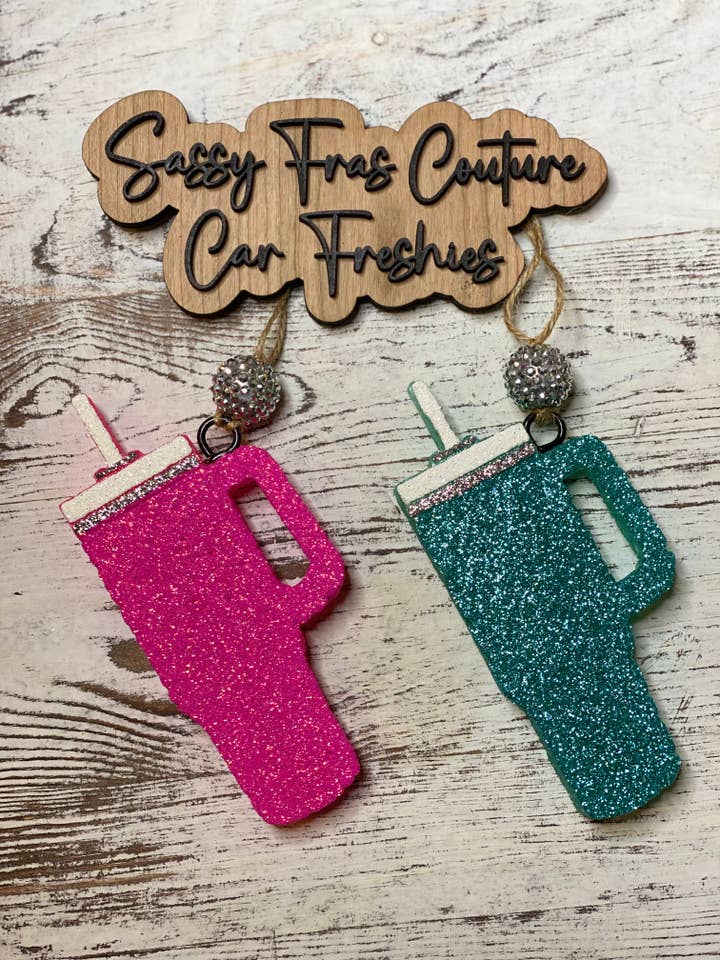 Gobelet Stanley Freshie pour la vente par Sassy Fras Couture