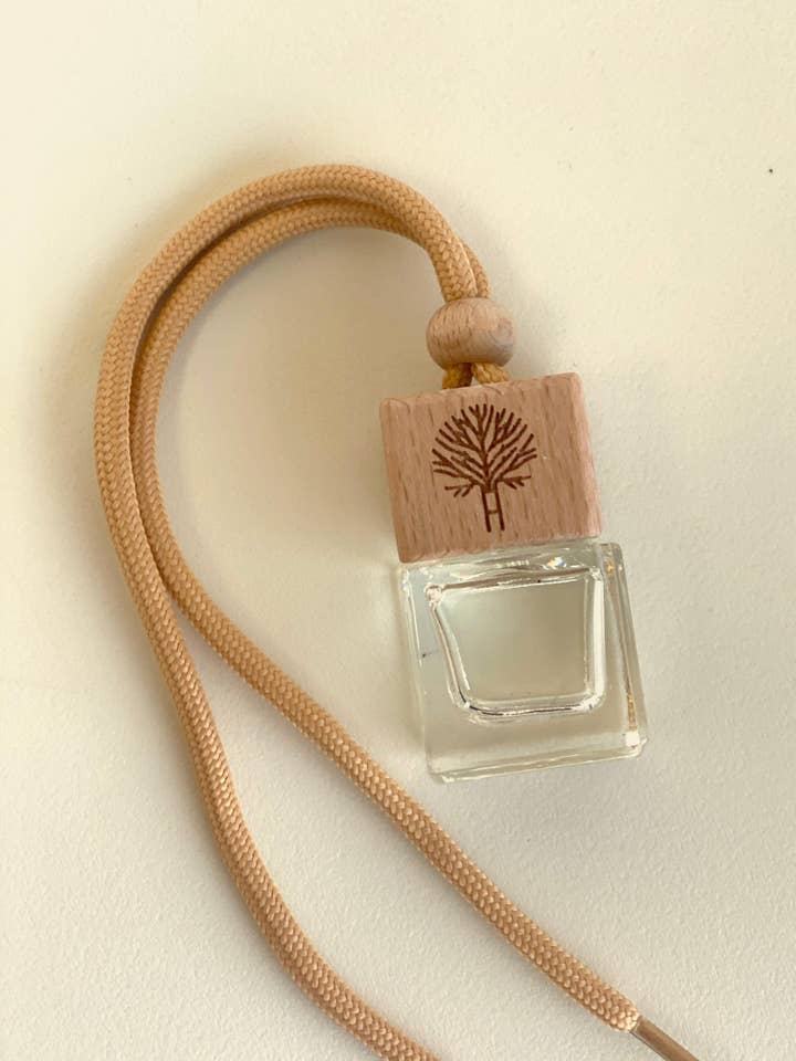 Monoi - Car fragrance diffuser for wholesale by L'Échoppe Buissonnière
