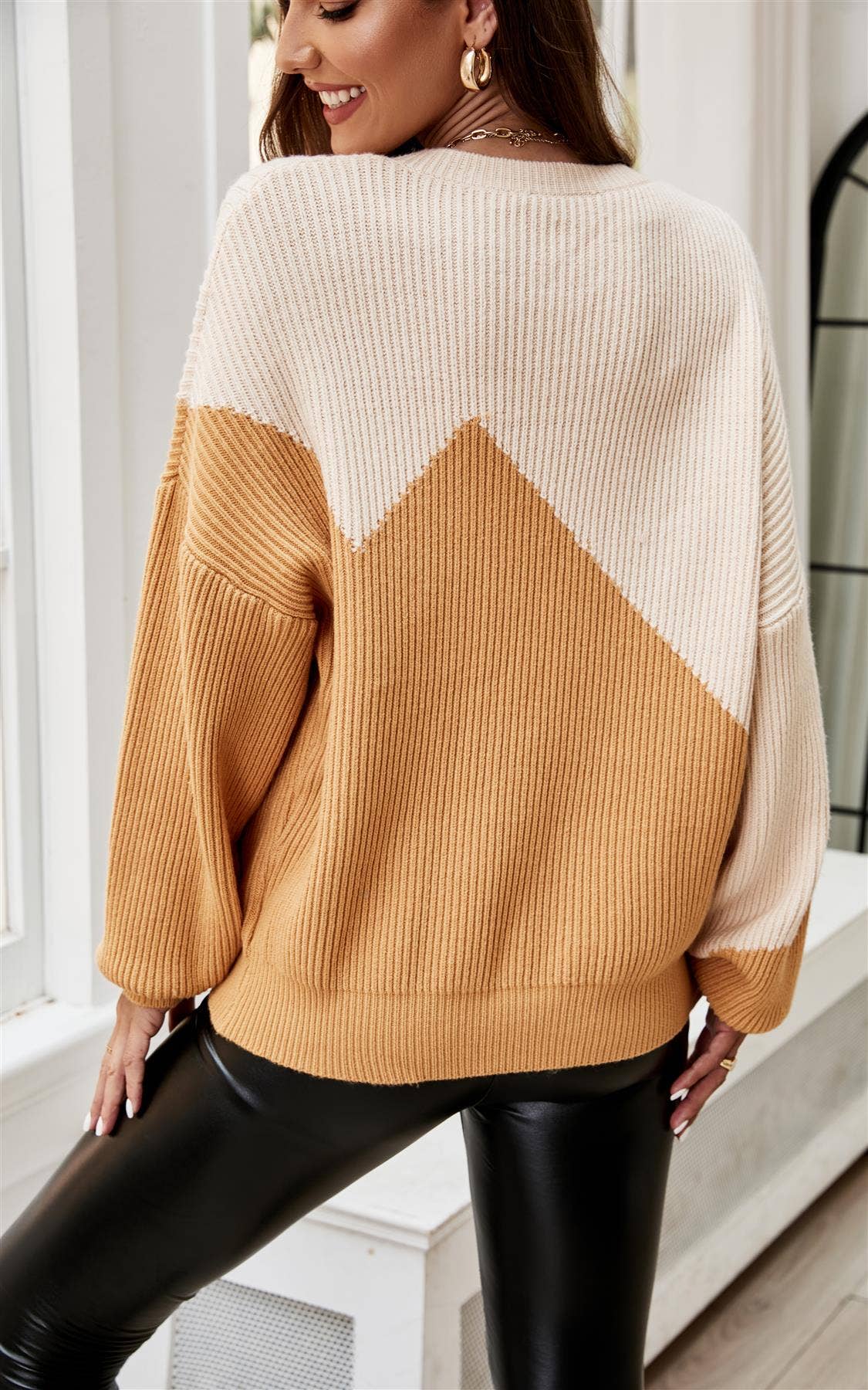 FS Collection (Germany) - Wholesale Knit Sweater - Women's - Block Colour Relaxed Knit Jumper Top In Beige & Camel5
