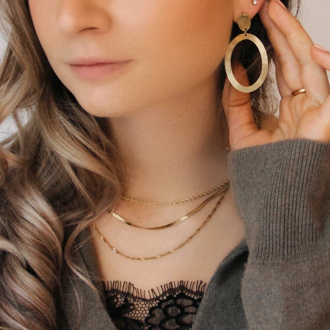 Bazou - Vendita all'ingrosso Orecchini pendenti - Orecchini a cerchio ovale grande effetto statement - Argento1