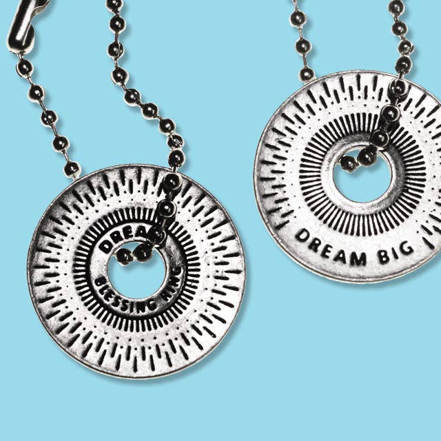 Whitney Howard Designs – Großhandel Band/Stapelring – Kleine Kreise der Liebe mit großer Bedeutung. Blessing Rings®34