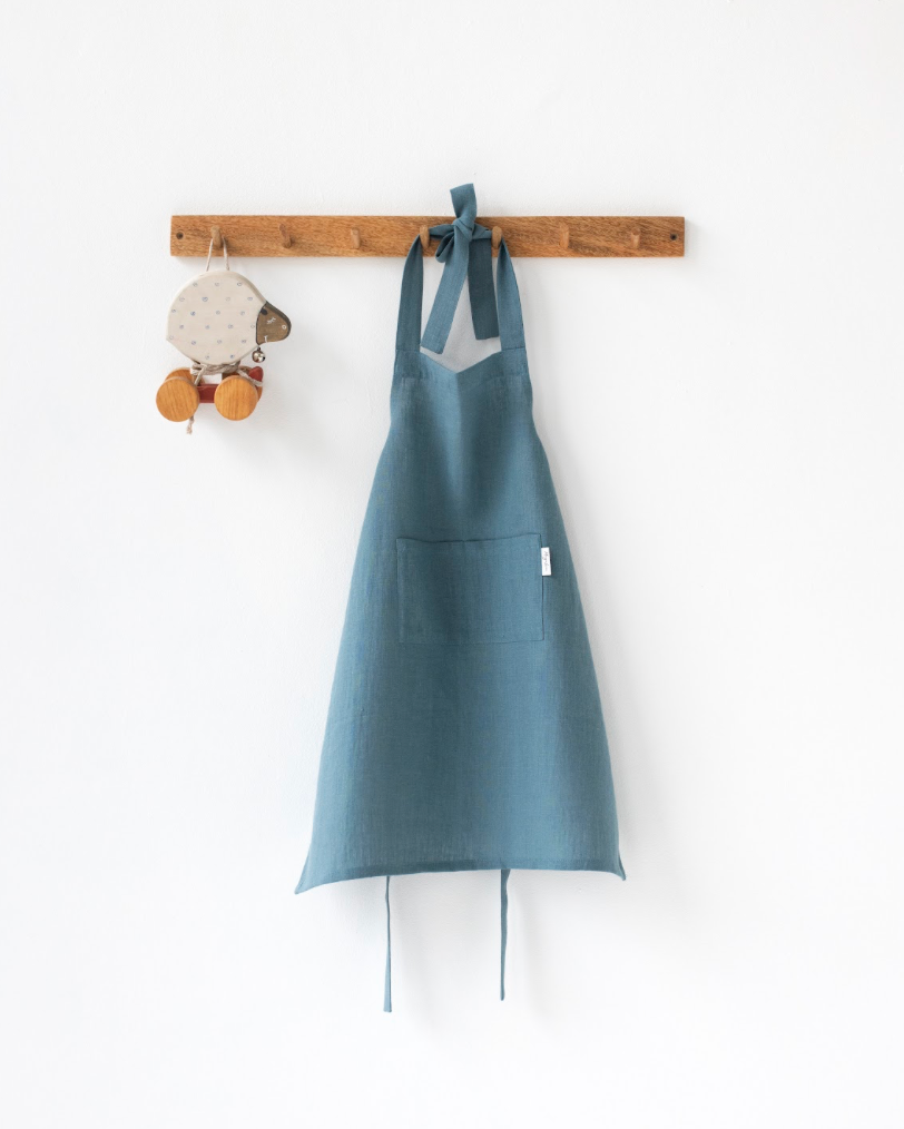 MagicLinen (We handle U.S. import procedures for you) - Wholesale Apron - Kids - Linen apron for kids in various colors1
