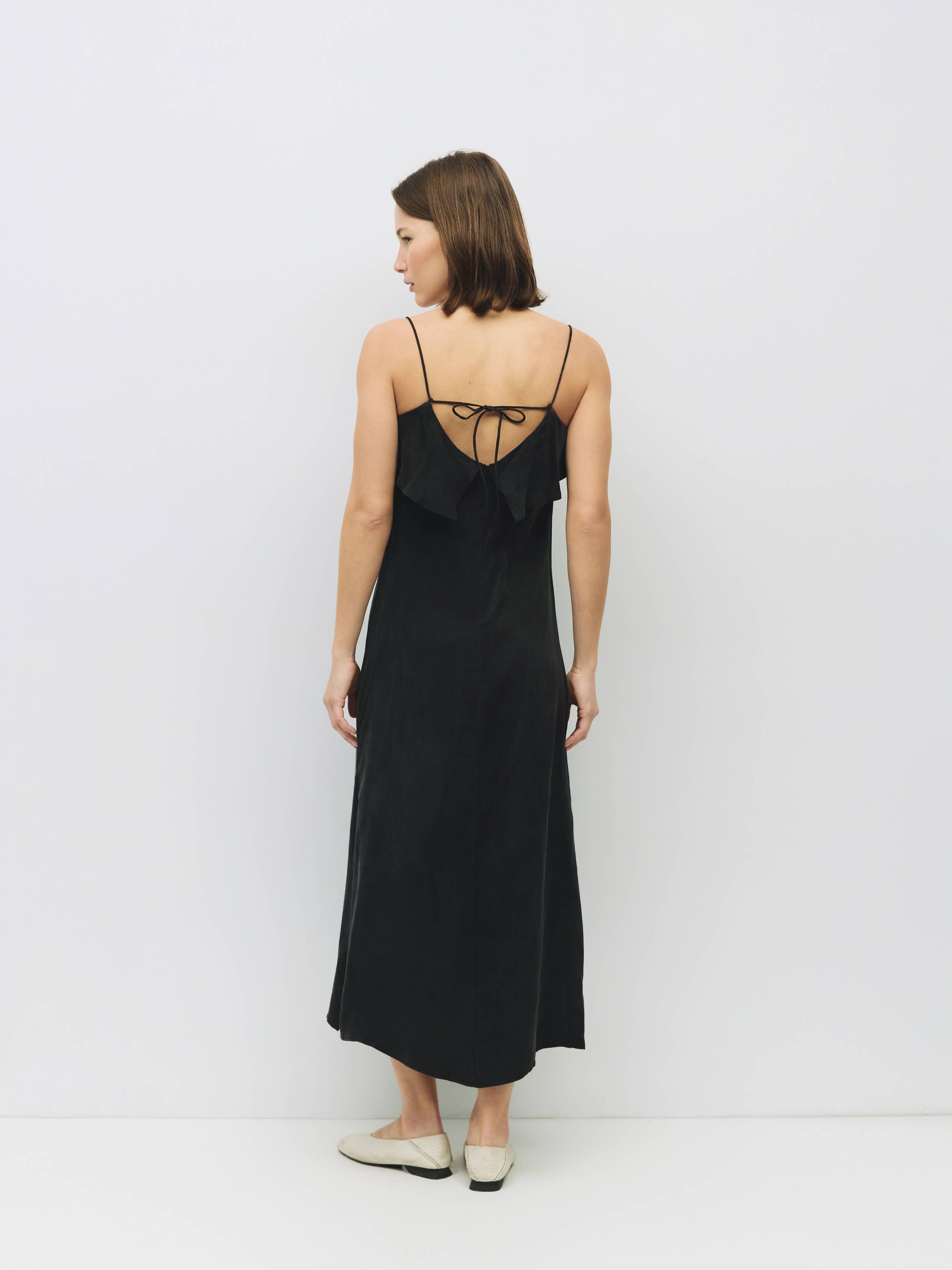 MOD REF - Venta al por mayor Vestido - Mujer - El Vestido Zaire | Vestido Maxi con Volantes de Modal2