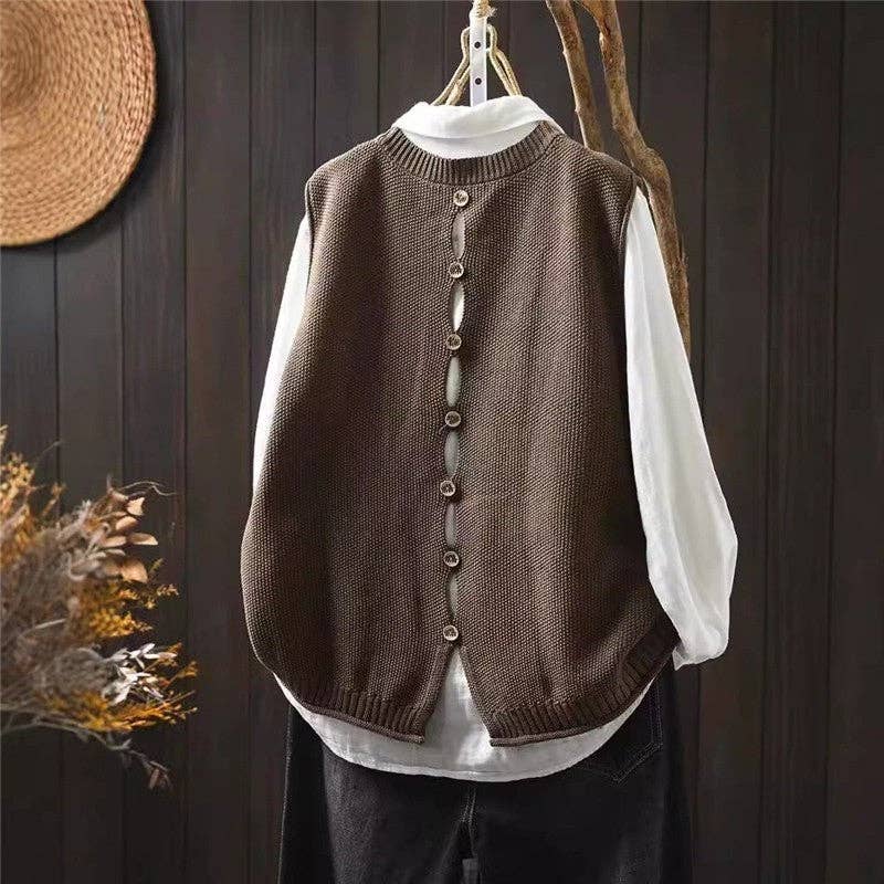 Sheer Trend - Wholesale Sweater Vest - Women's - Loose-Fit Round Neck Knitted Vest With Buttons2