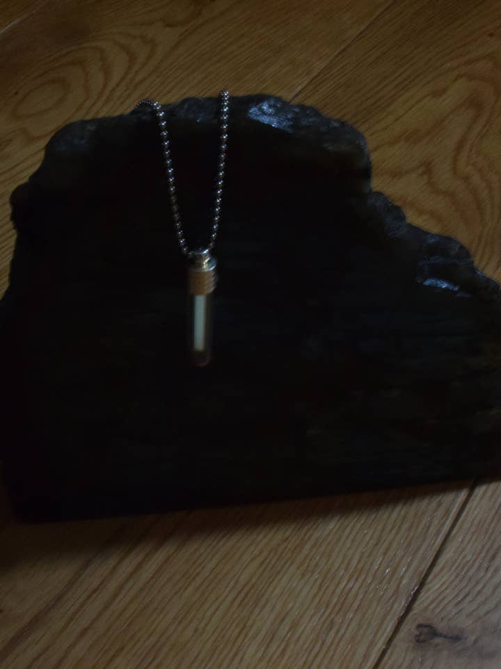 Classic Tritium Pendant Vial Glow Necklace for wholesale by TritiGlow