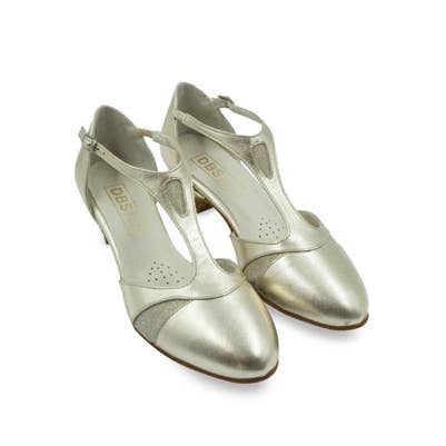Dbs dancing shoes – wholesale Low heels – Women′s – Platinum Low Pumps1