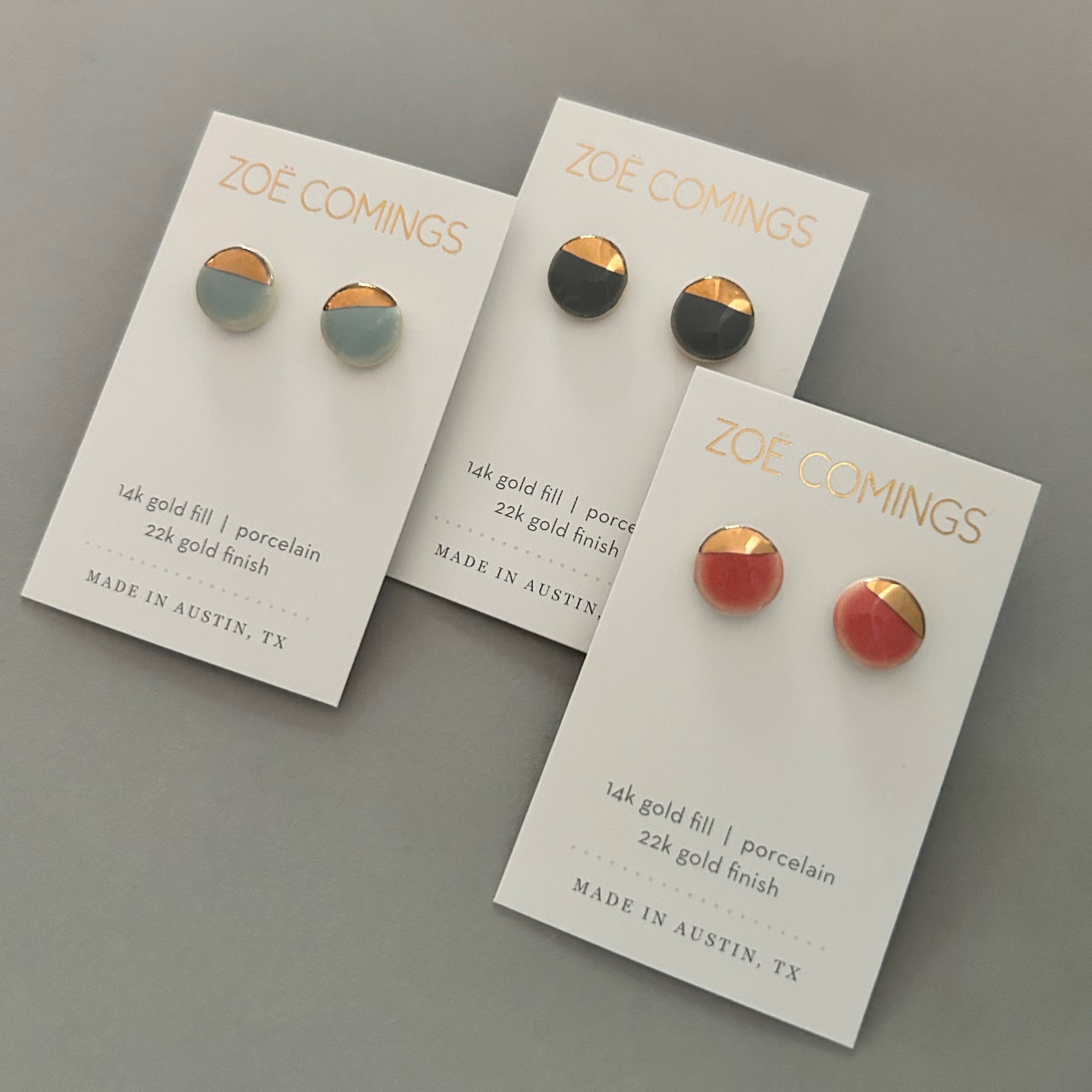 ZOE COMINGS - Venta al por mayor Pendientes de botón/aretes de poste - Tachuelas de guijarros3