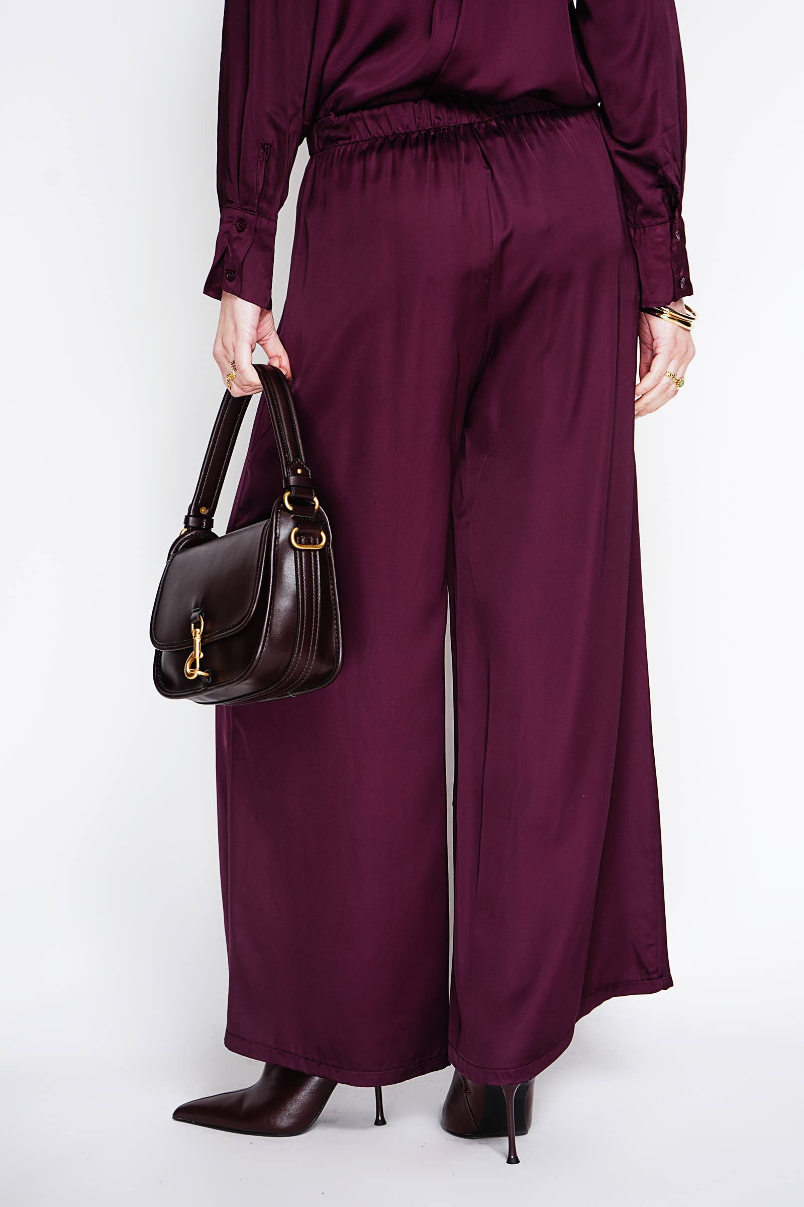 NOELINE - Wholesale Pants - Women's - Satin trousers 25772