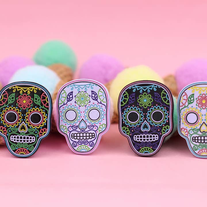 Real Sic - Venta al por mayor Botón/prendedor - Cráneo de azúcar de neón — Día de Muertos Esmalte Pin1
