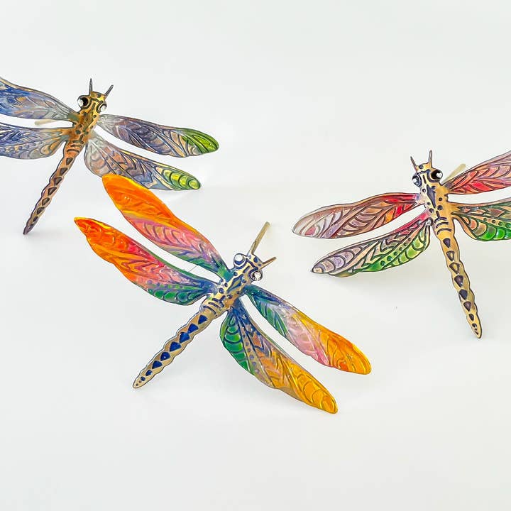 Libellule dans le jardin pour la vente par Leighton Lam Designs