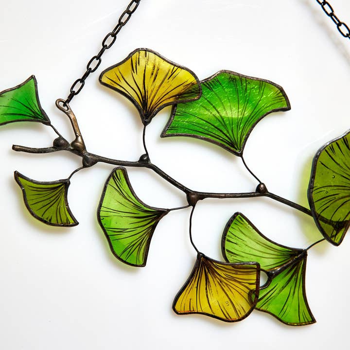 Avalglass – wholesale Suncatcher – Ginkgo Leaf Stained Glass Suncatcher1