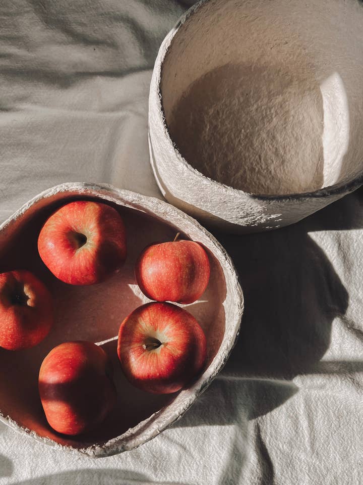 Paper Mache Nesting Bowls for wholesale by Je.Nicci