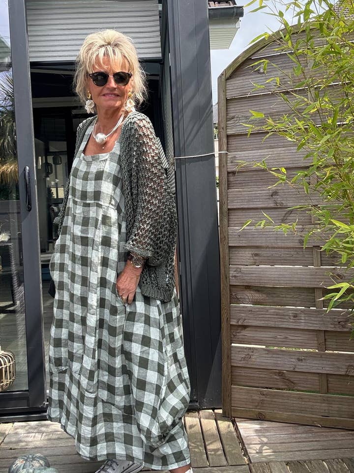 LINEN & COTTON HOUSE - Wholesale Dress β Women's - LINEN DRESS WITH POCKETS, GINGHAM CHECK PATTERN 32234