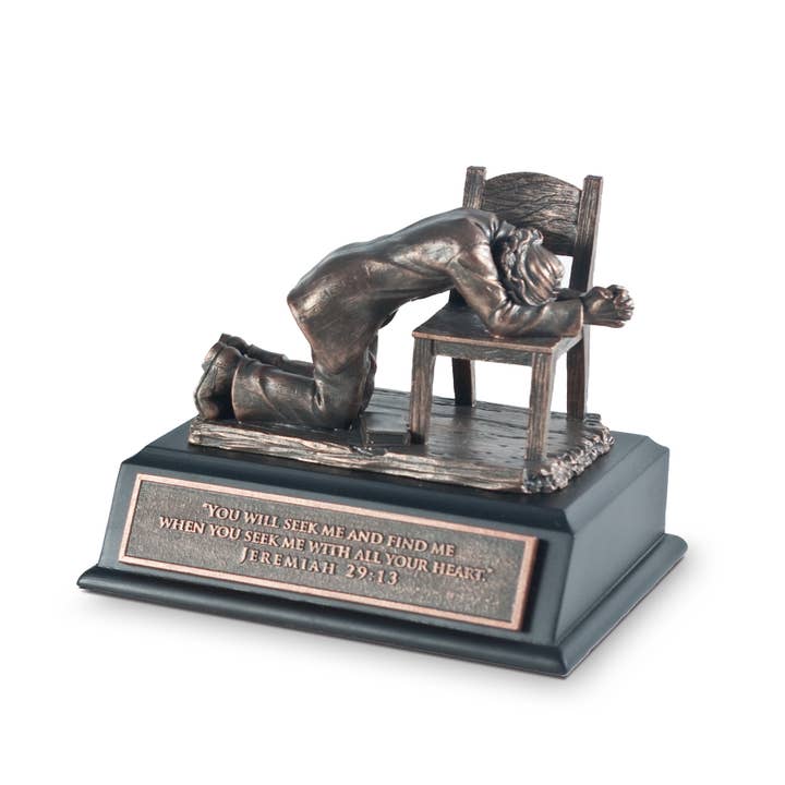 LCP biddende man voor wholesale door Dicksons