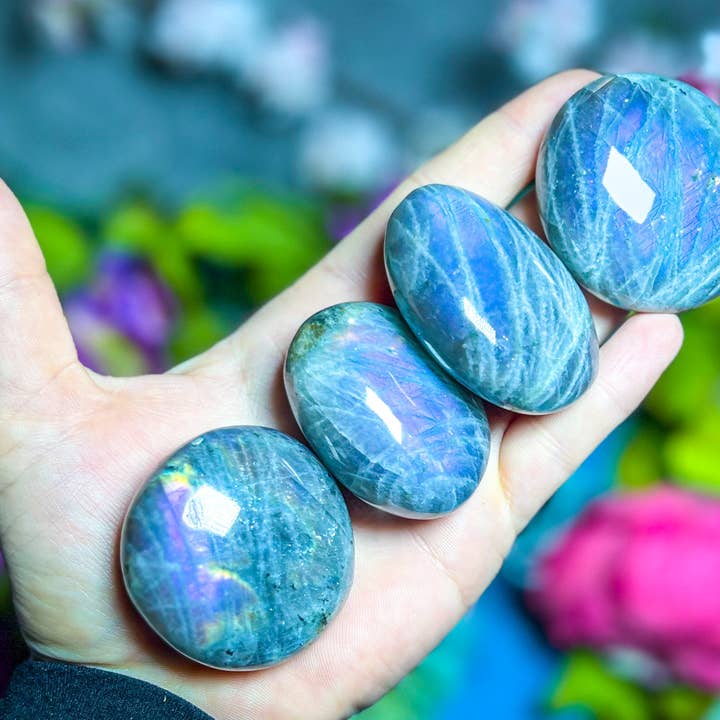Mandala Gems - Wholesale Spiritual Stone/Crystal - Ethically Sourced Purple Labradorite Crystal Palmstones2
