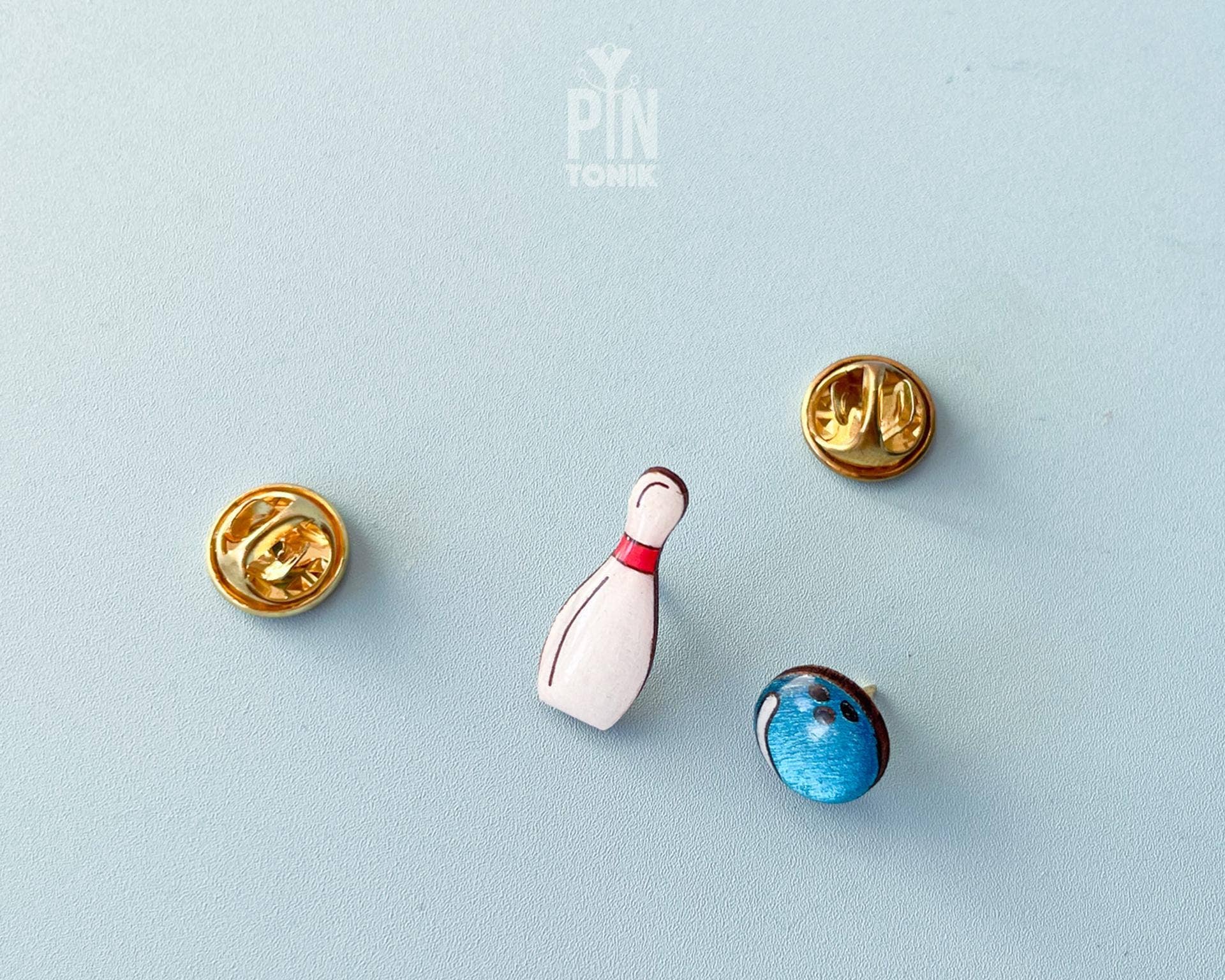 PinTonik – wholesale Lapel pin/button – Bowling Pins Ita Bag Pins: Game Day Team Jewelry Set2