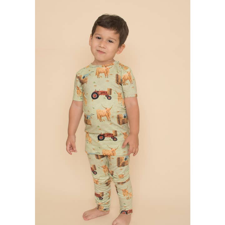 Kurzärmliges Pyjama-Set - Highland Cows für den Großhandel von Cuddles N Giggles