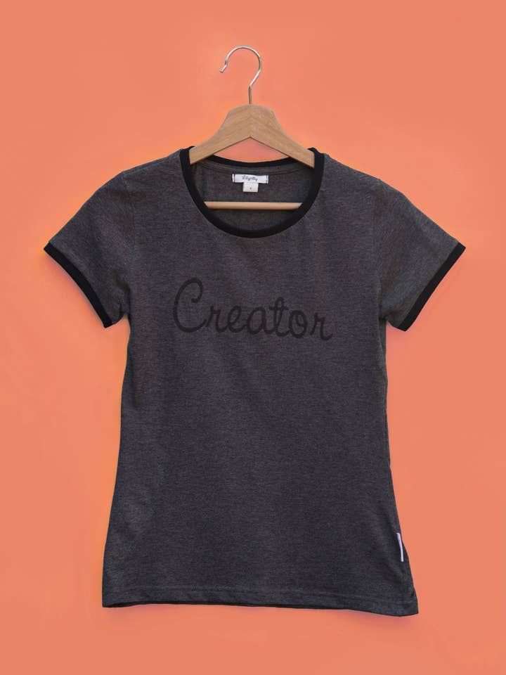 T-shirt noir Creator ringer en coton peigné pour la vente par Lilypilly