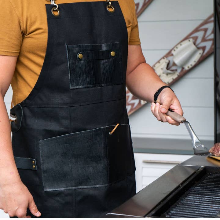 Apres Supply Co. - Wholesale Apron - The Premium Grill Master Apron