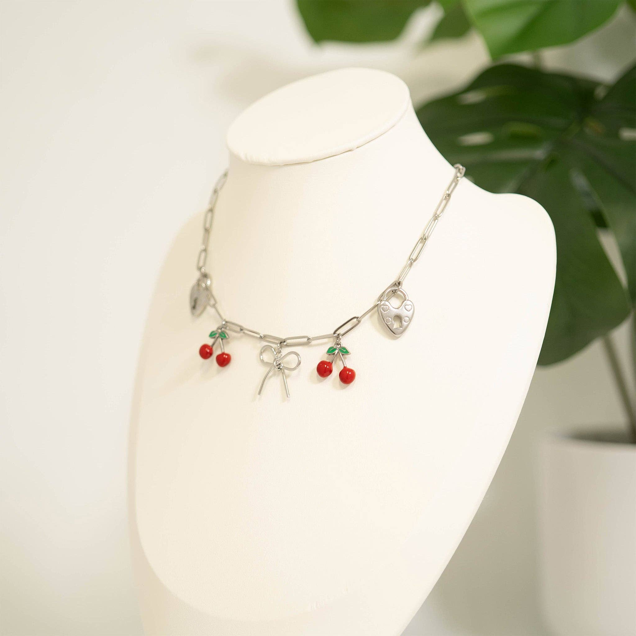 WJW – Pendente/pingente individual por atacado – Charm de Fruta Cereja Vermelha em Aço Inoxidável com PVD de Ouro 18K3