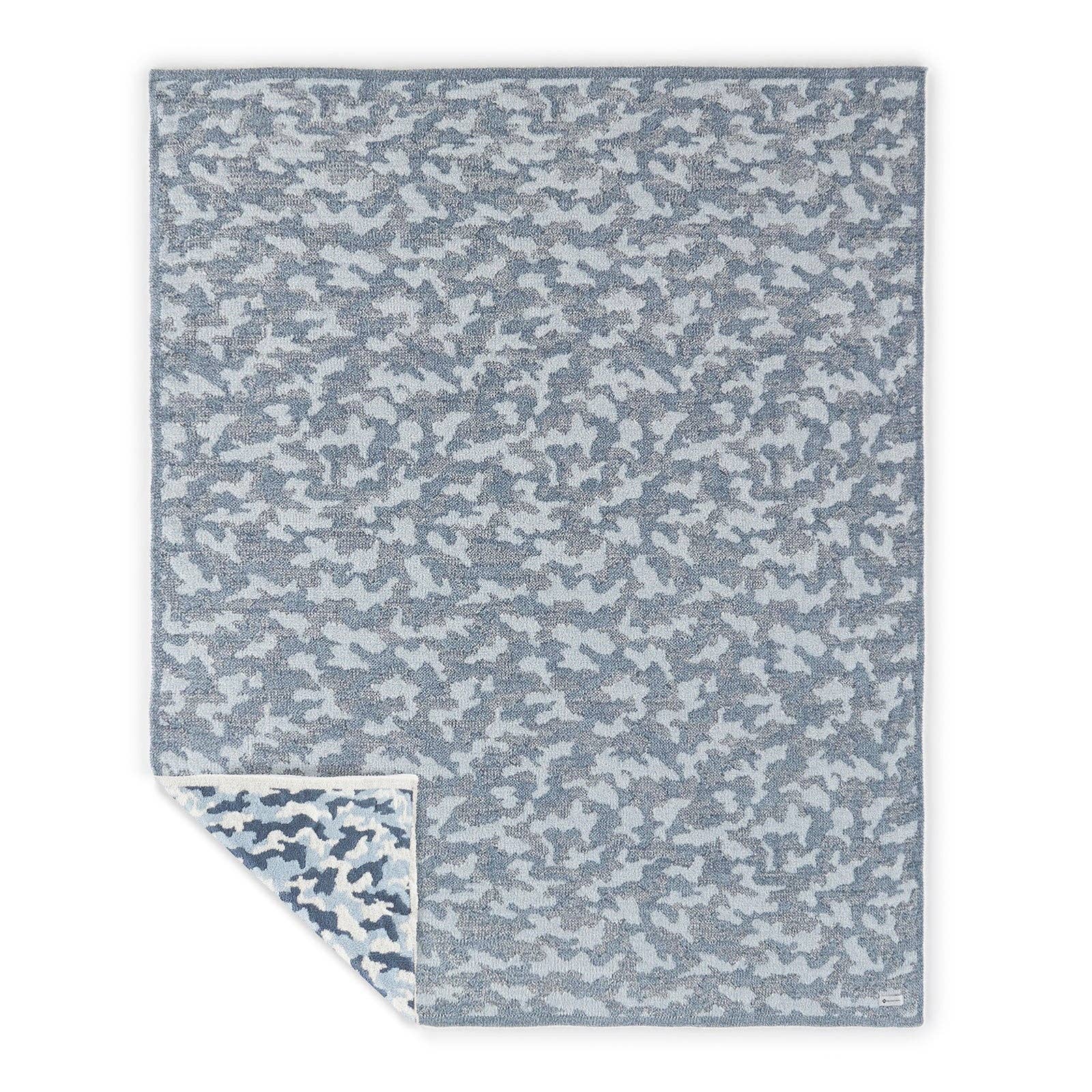 Crafted by Catherine - Wholesale Throw Blanket - Camouflage Cozy Knit Throw 60" x 70"2