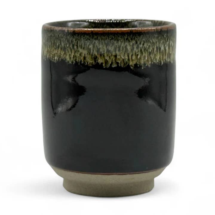 Tetsu Black Mino-yaki Yunomi - Japanese Teacup for wholesale by Inoue Tea
