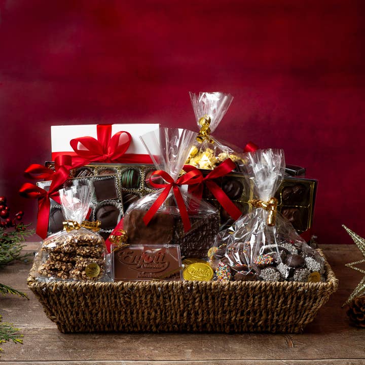 Holiday Gift Basket 130 for wholesale by Enjou Chocolat