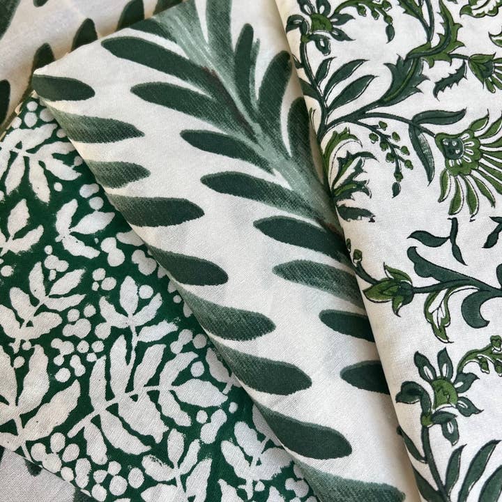 Christina Dickson Home - Wholesale Dinner & Cloth Napkin - Gathered Garden Napkins in Pine Green - Set of 4