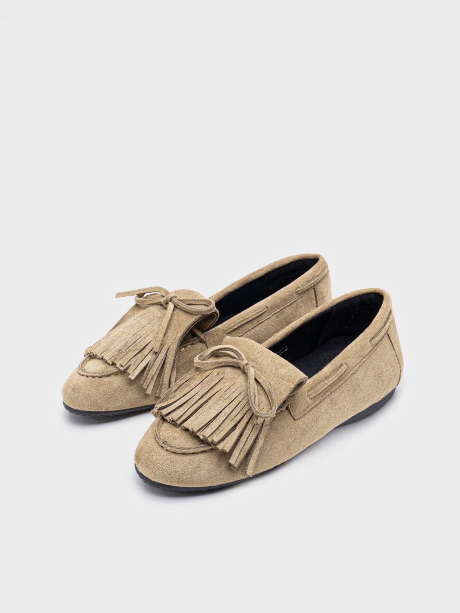 CEREZA – Großhandel Loafer – Damen – NAUTISCHER WILDLEDER-SLIPPER MIT FRANSEN13